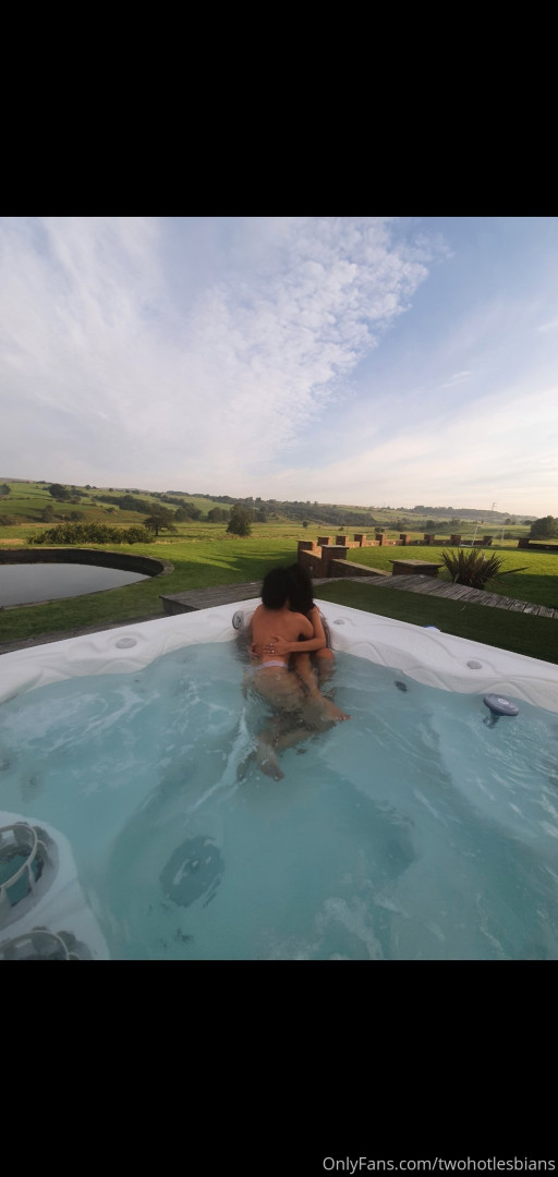 Photo by twohotlesbians published on May 16,2023 13:40:49 - BestThots