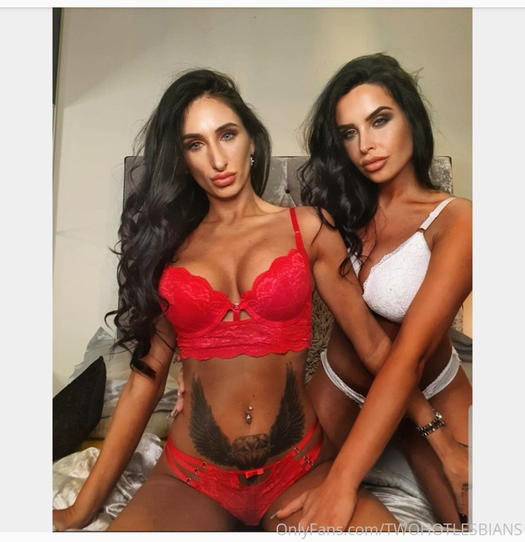 Photo by twohotlesbians published on May 16,2023 13:40:49 - BestThots