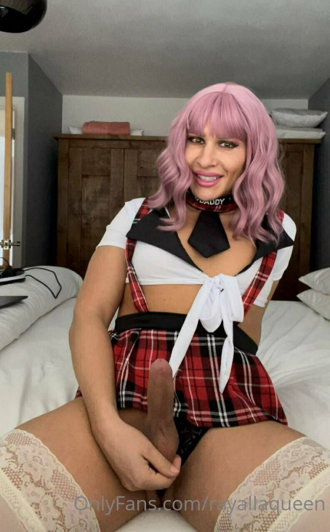 Photo by rayallaqueen published on May 18,2023 21:59:36 - BestThots