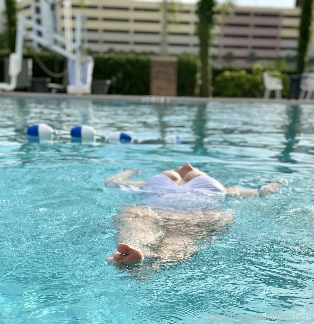 Photo by rianeclaire published on October 13,2023 11:05:01 - BestThots