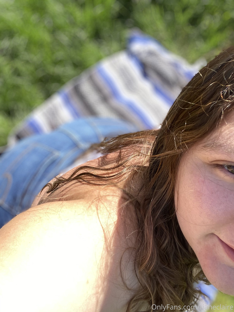 Photo by rianeclaire published on October 13,2023 14:04:23 - BestThots