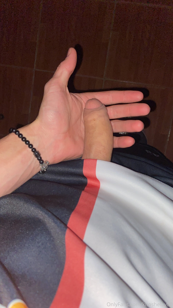 Photo by kitoshelby00 published on October 16,2023 01:49:24 - BestThots