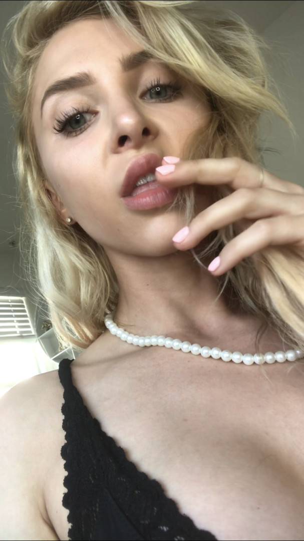 Photo by alixlynx published on October 17,2023 03:00:38 - BestThots