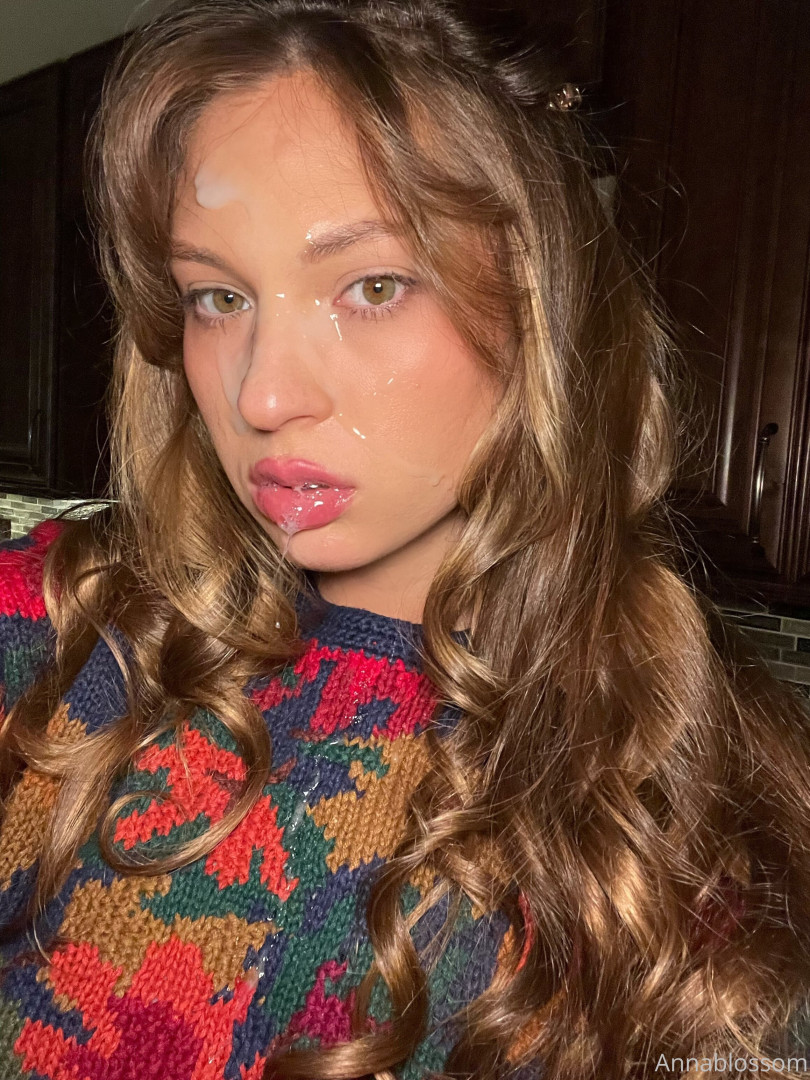 Photo by annablossom published on October 16,2023 22:50:46 - BestThots