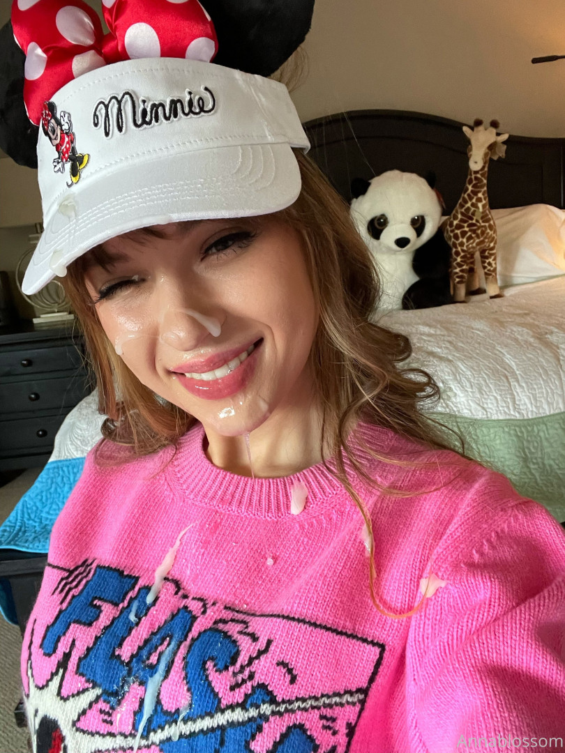 Photo by annablossom published on October 16,2023 23:20:10 - BestThots