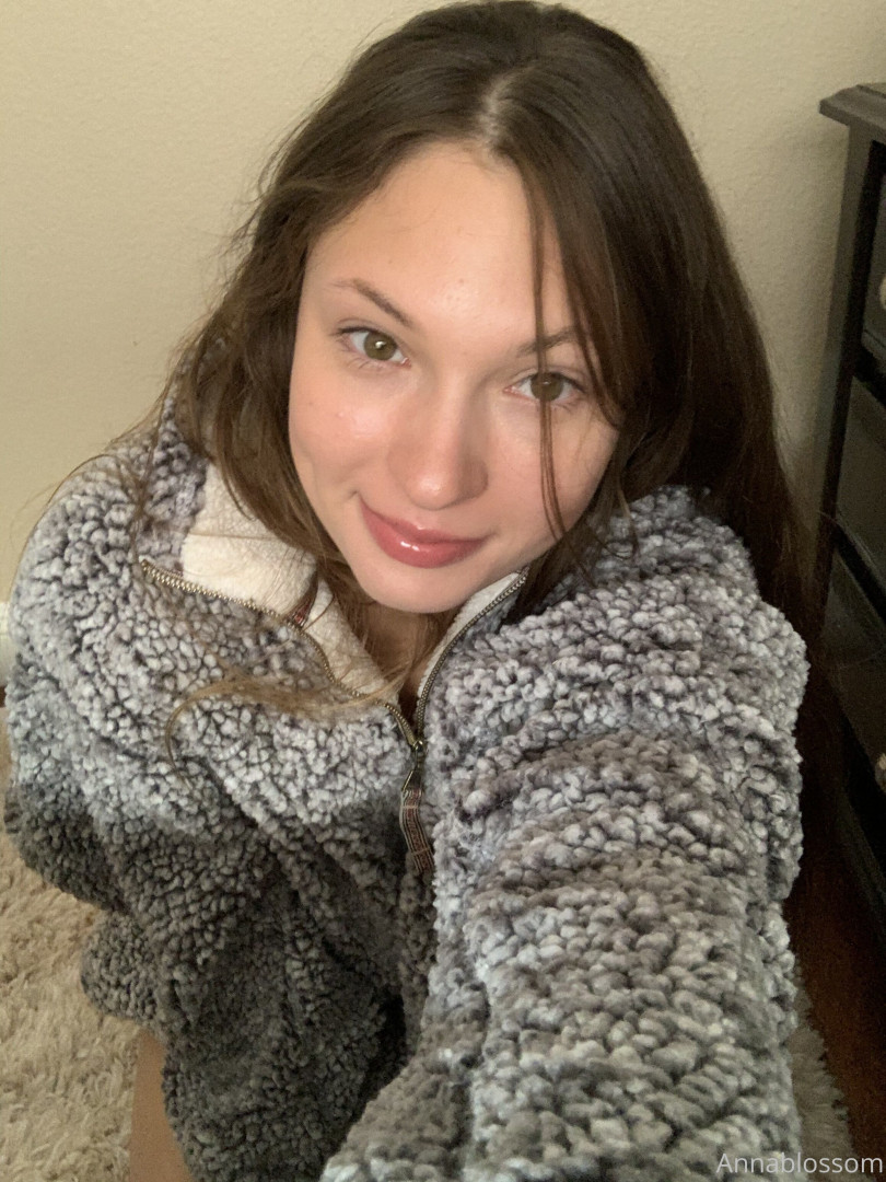 Photo by annablossom published on October 16,2023 23:27:06 - BestThots