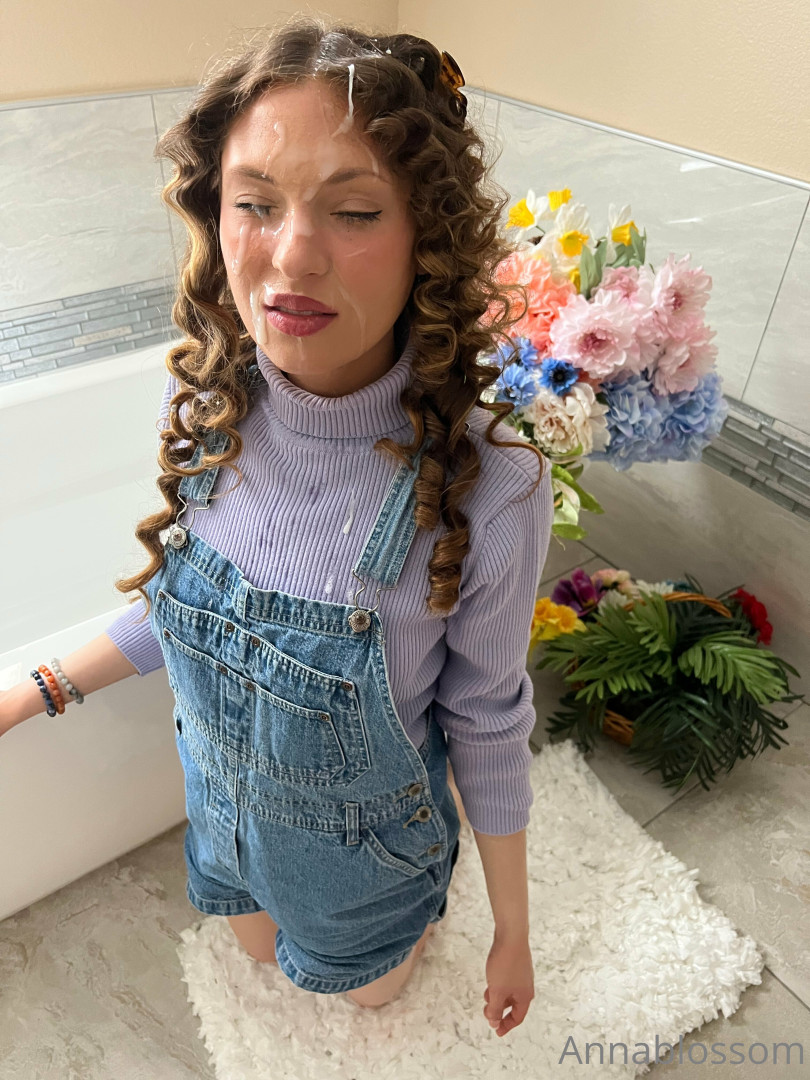 Photo by annablossom published on October 16,2023 23:31:21 - BestThots