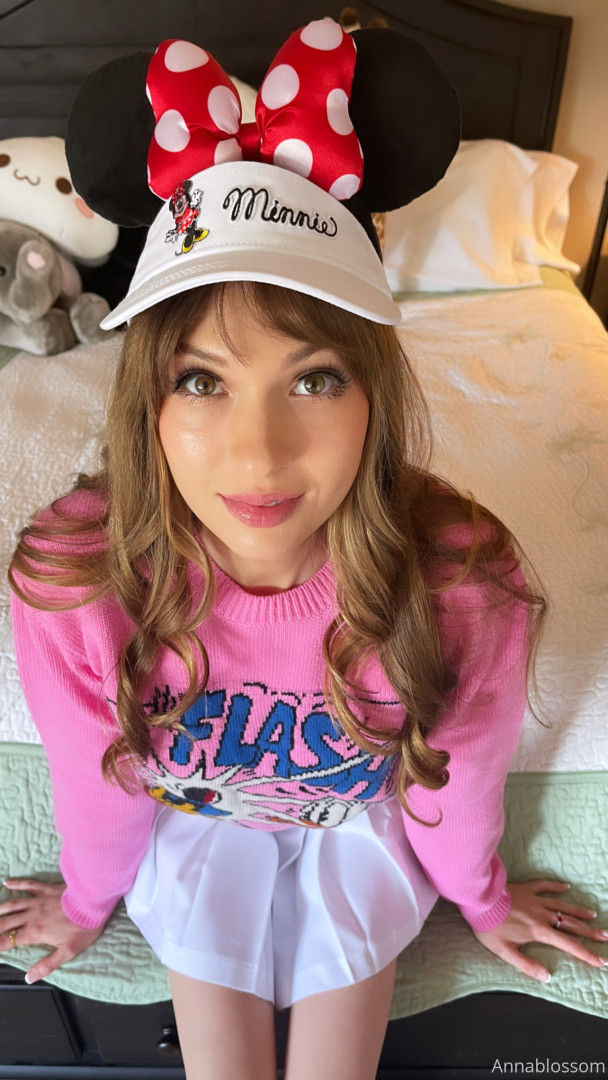 Photo by annablossom published on October 16,2023 23:47:14 - BestThots