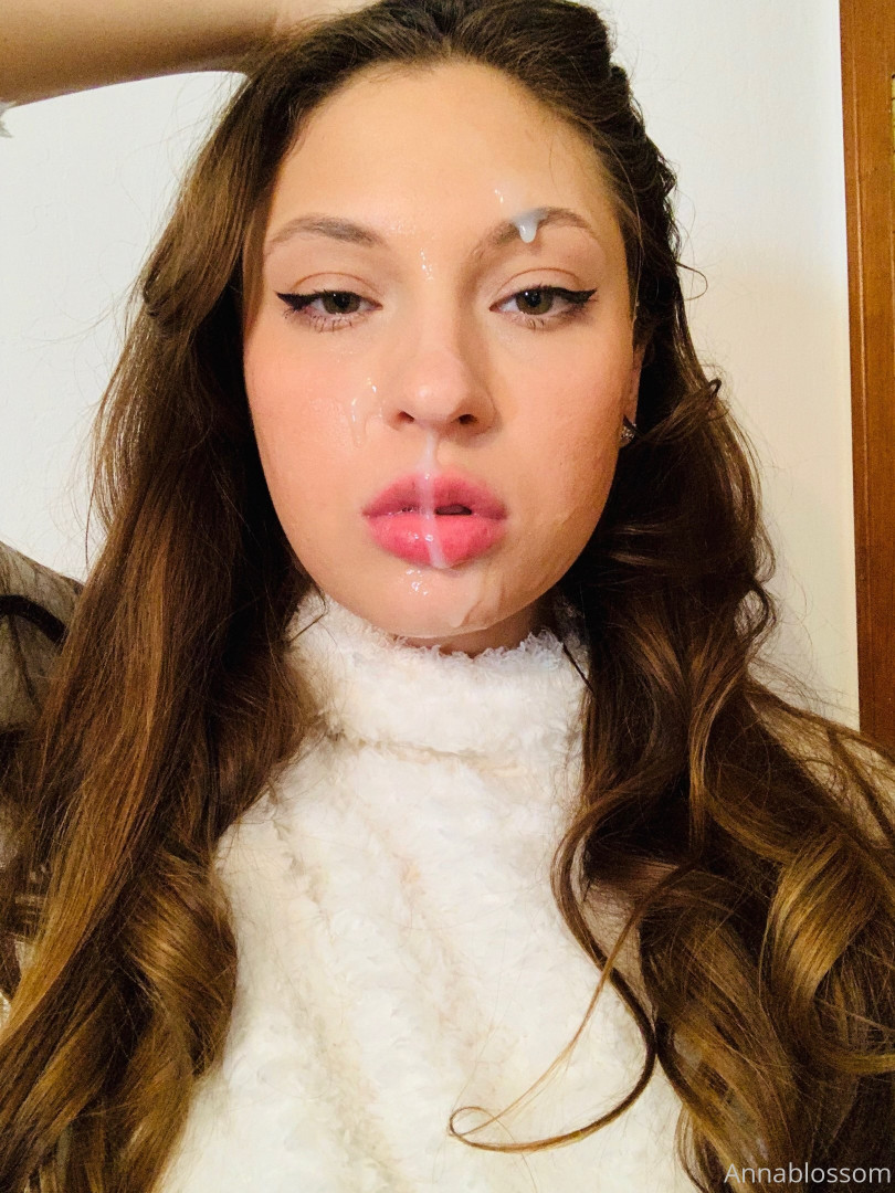 Photo by annablossom published on October 16,2023 23:50:21 - BestThots