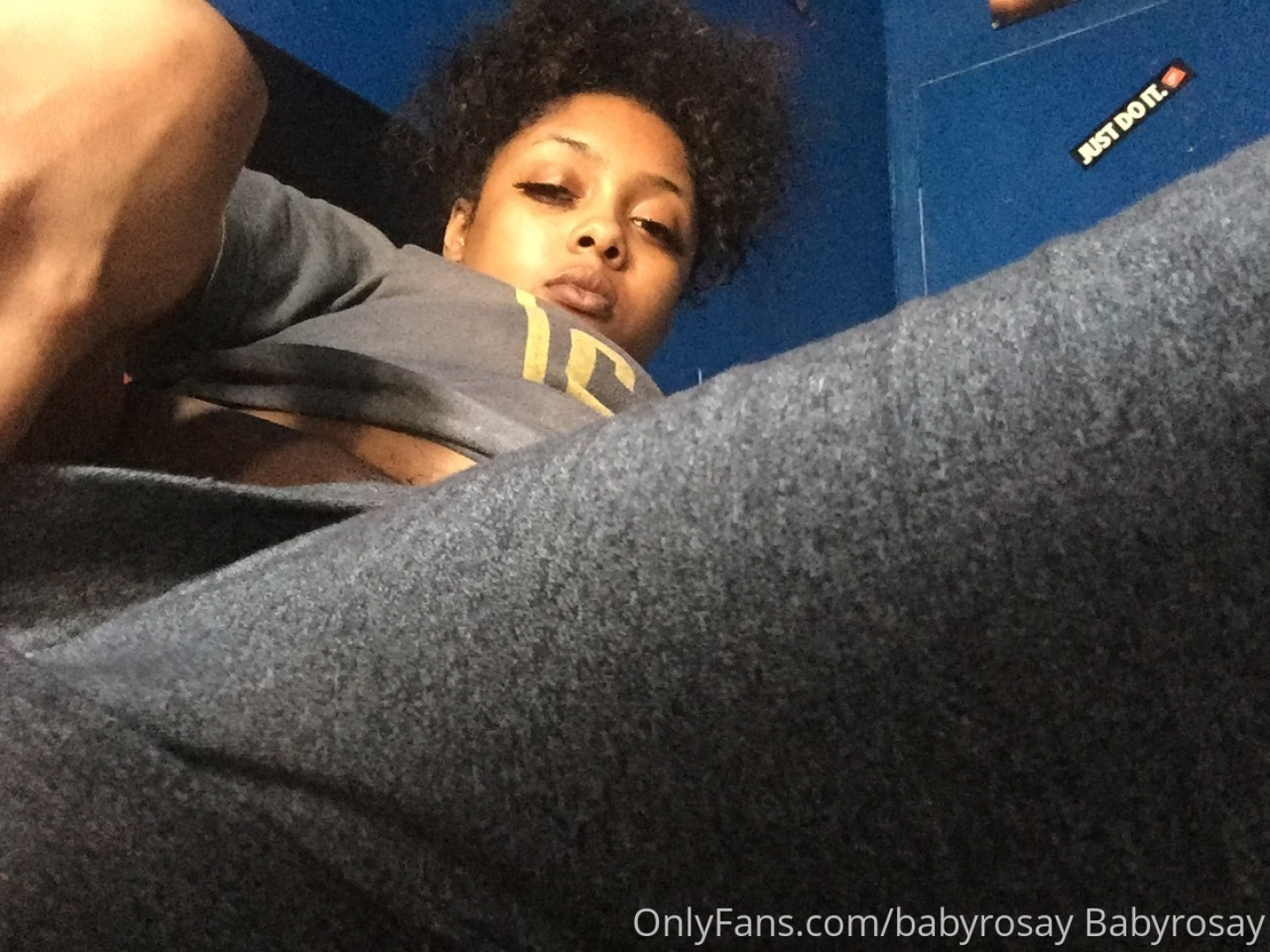 Photo by babyrosay published on November 29,2023 02:42:44 - BestThots