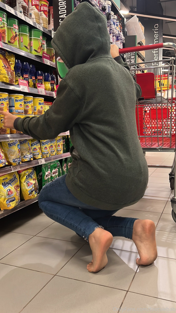 Photo by footsiebab published on January 14,2024 11:08:43 - BestThots