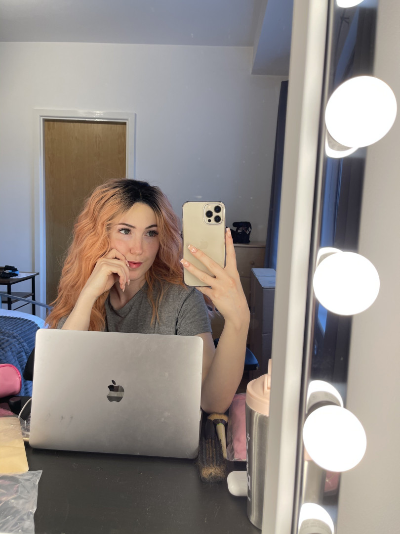 Photo by jessiebuns published on July 11,2023 06:24:39 - BestThots
