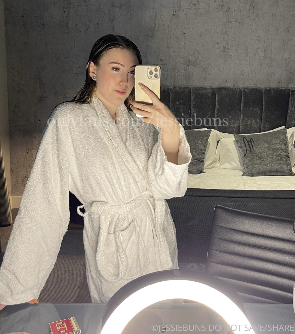 Photo by jessiebuns published on July 11,2023 06:40:54 - BestThots