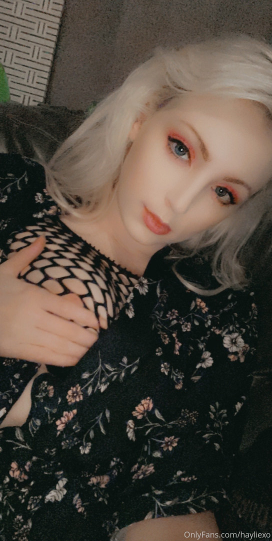 Photo by hayliekyu published on June 18,2023 23:02:35 - BestThots