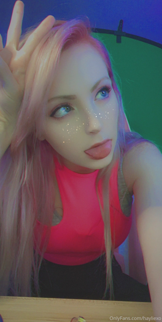 Photo by hayliekyu published on June 18,2023 23:04:39 - BestThots