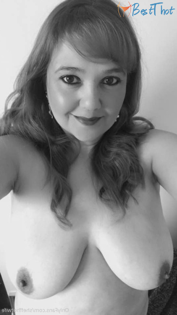 Photo by sheffhotwife published on December 29,2024 17:16:46 - BestThots