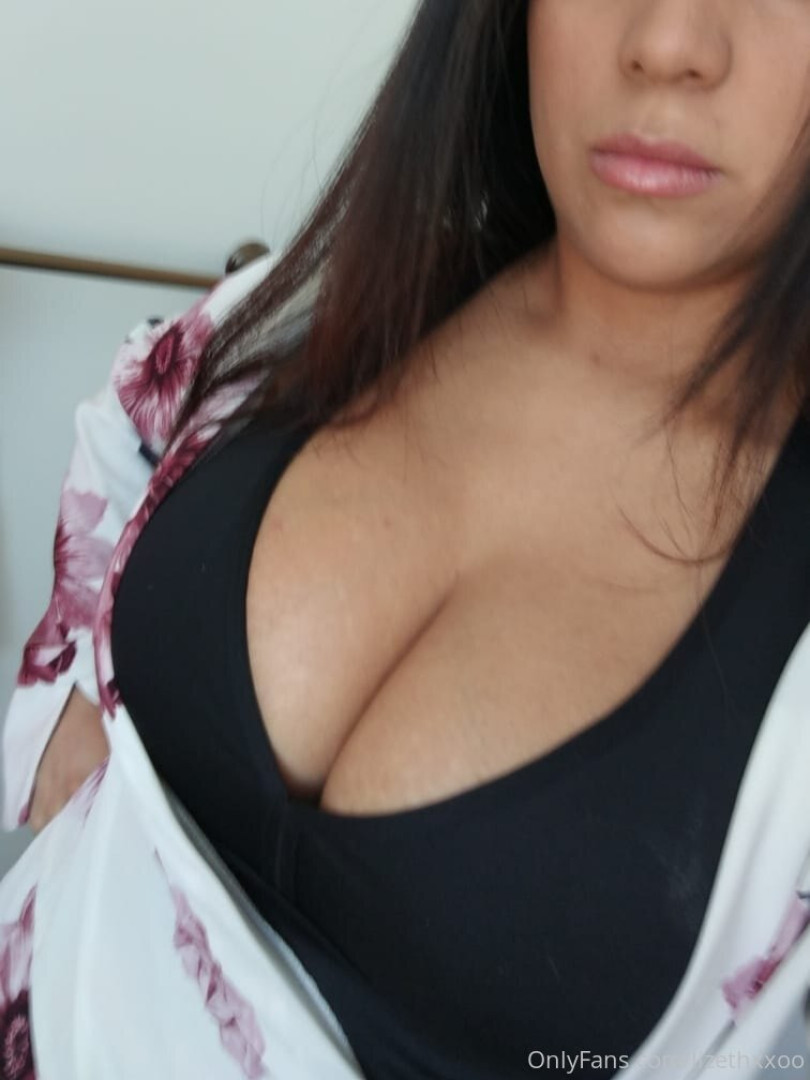 Photo by lizethxxoo published on October 16,2023 00:01:10 - BestThots