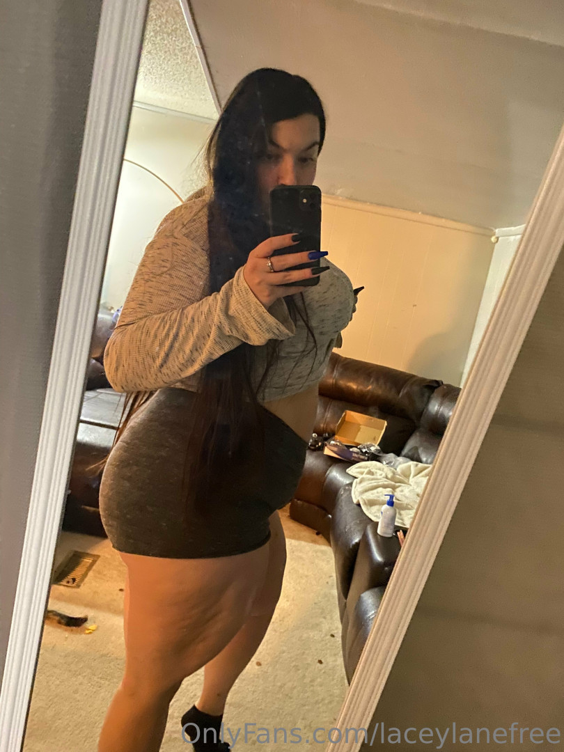 Photo by laceylanefree published on July 9,2023 16:48:26 - BestThots