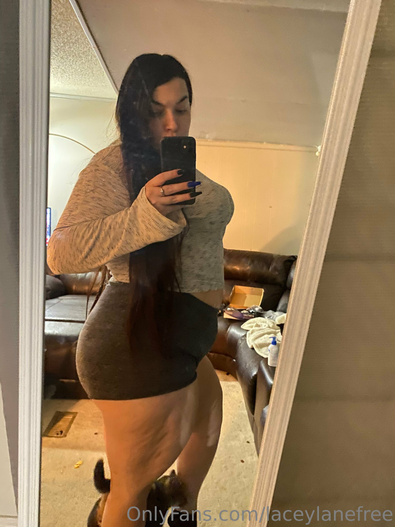 Photo by laceylanefree published on July 9,2023 16:48:34 - BestThots