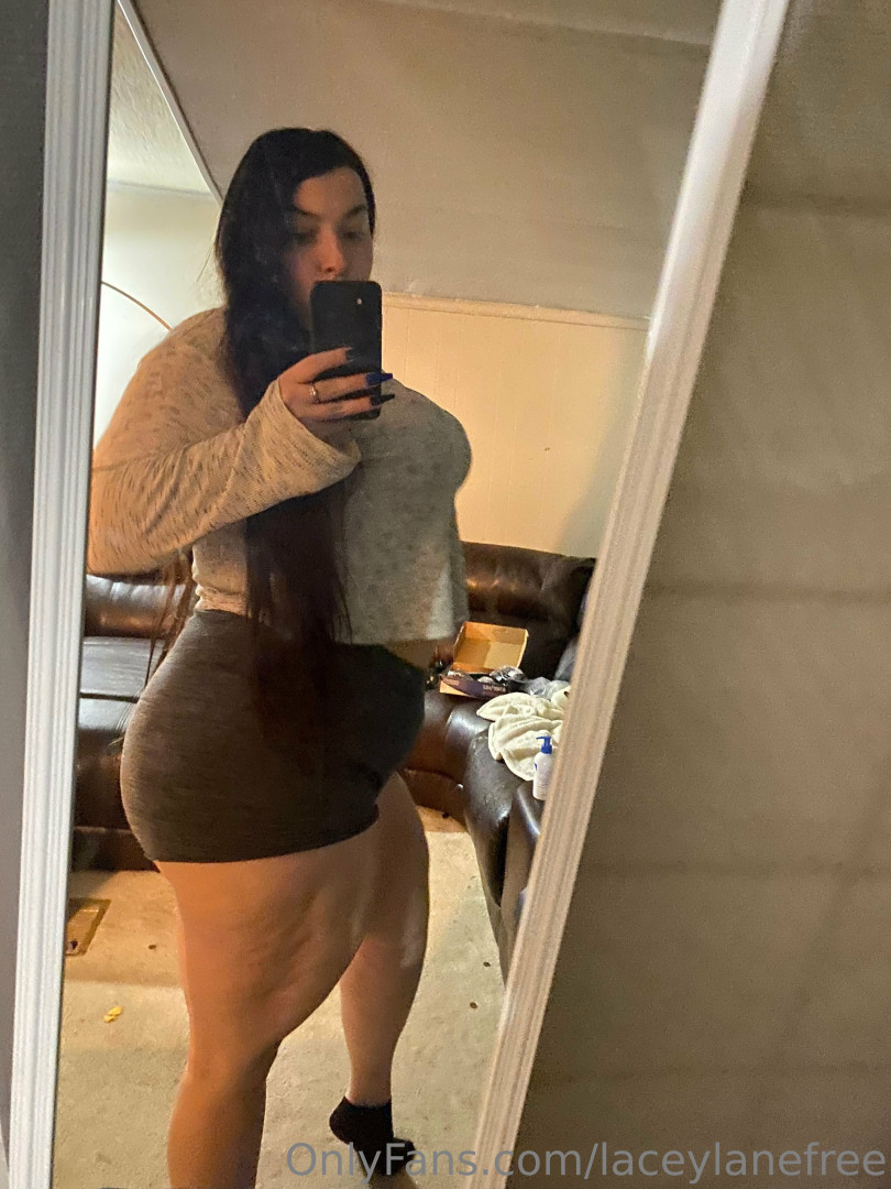 Photo by laceylanefree published on July 9,2023 16:49:01 - BestThots