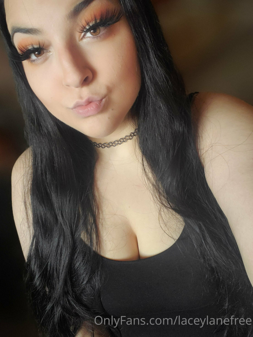 Photo by laceylanefree published on July 9,2023 16:49:03 - BestThots