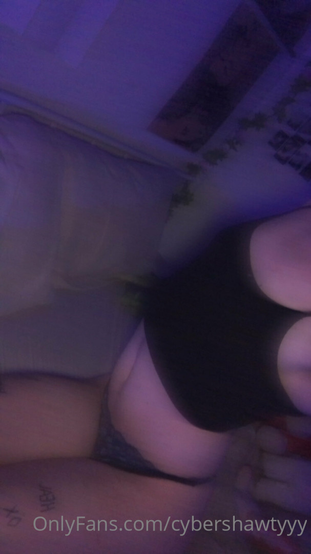 Photo by cybershawtyyy published on January 11,2024 05:47:48 - BestThots