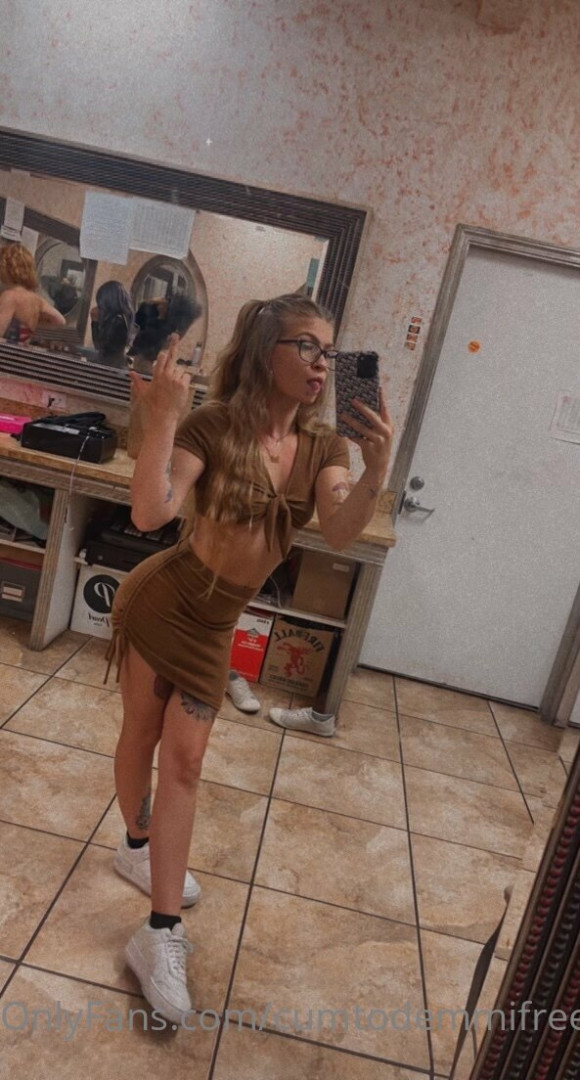 Photo by cumtodemmifree published on January 11,2024 19:35:18 - BestThots