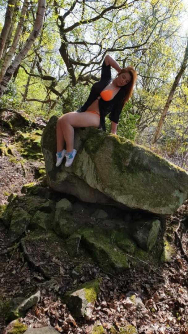 Photo by xmandyfoxxx published on June 12,2023 06:17:03 - BestThots