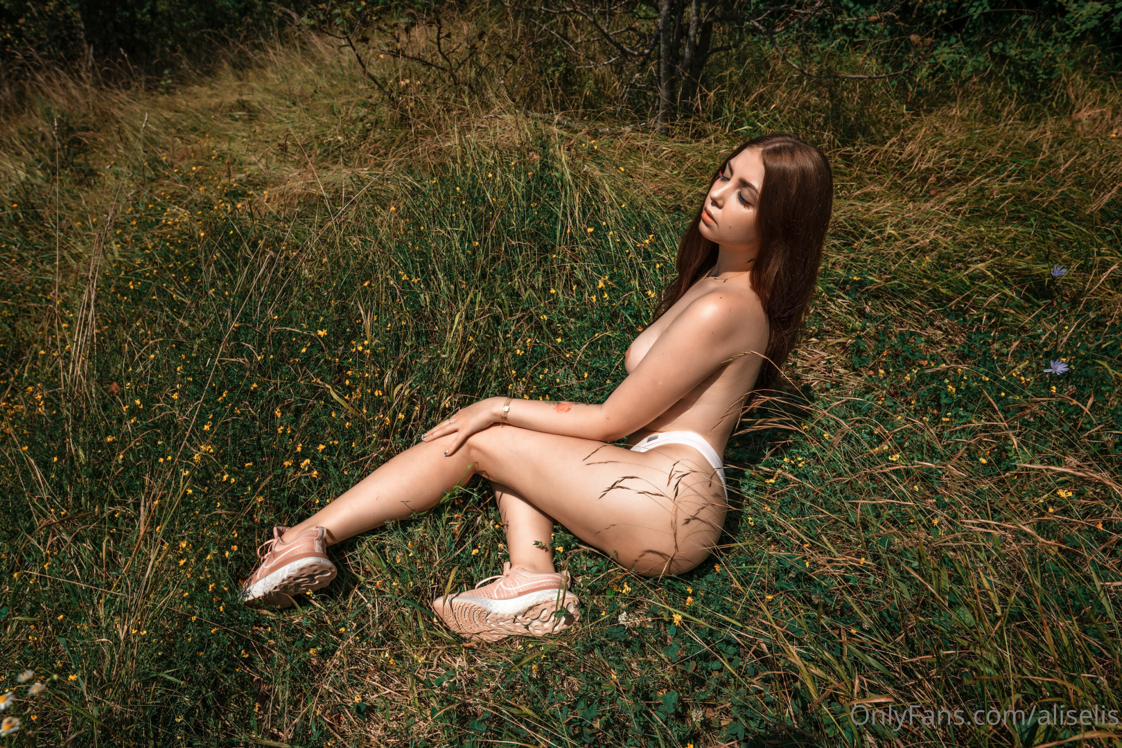 Photo by aliselis published on November 19,2023 20:14:04 - BestThots