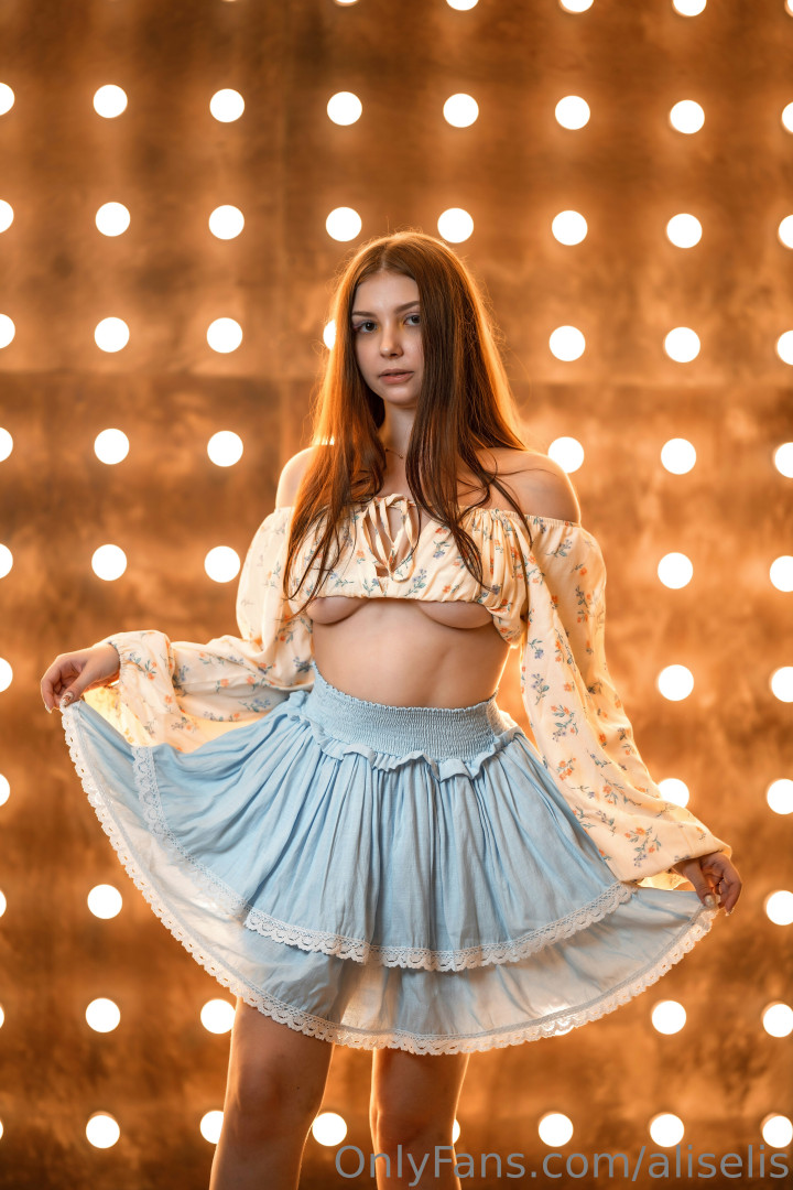 Photo by aliselis published on November 19,2023 20:14:37 - BestThots