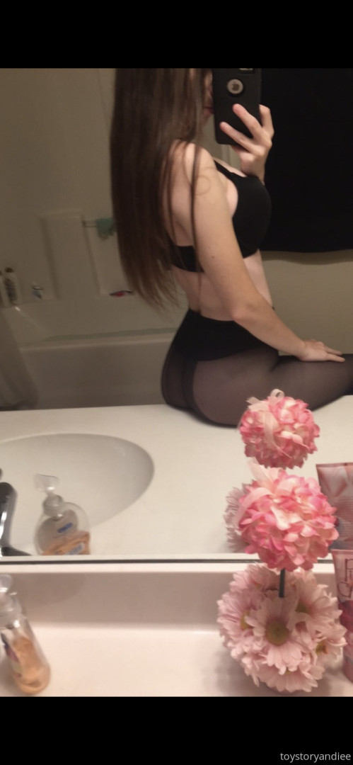 Photo by toystoryandiee published on October 11,2023 07:48:47 - BestThots