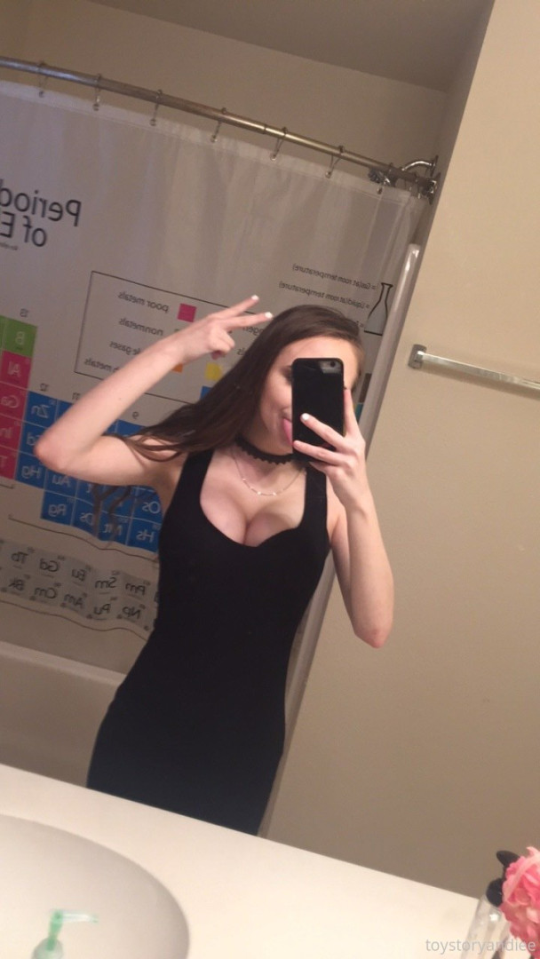 Photo by toystoryandiee published on October 11,2023 08:06:14 - BestThots