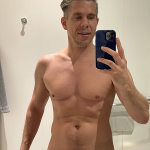 mickbluexxx #2333290