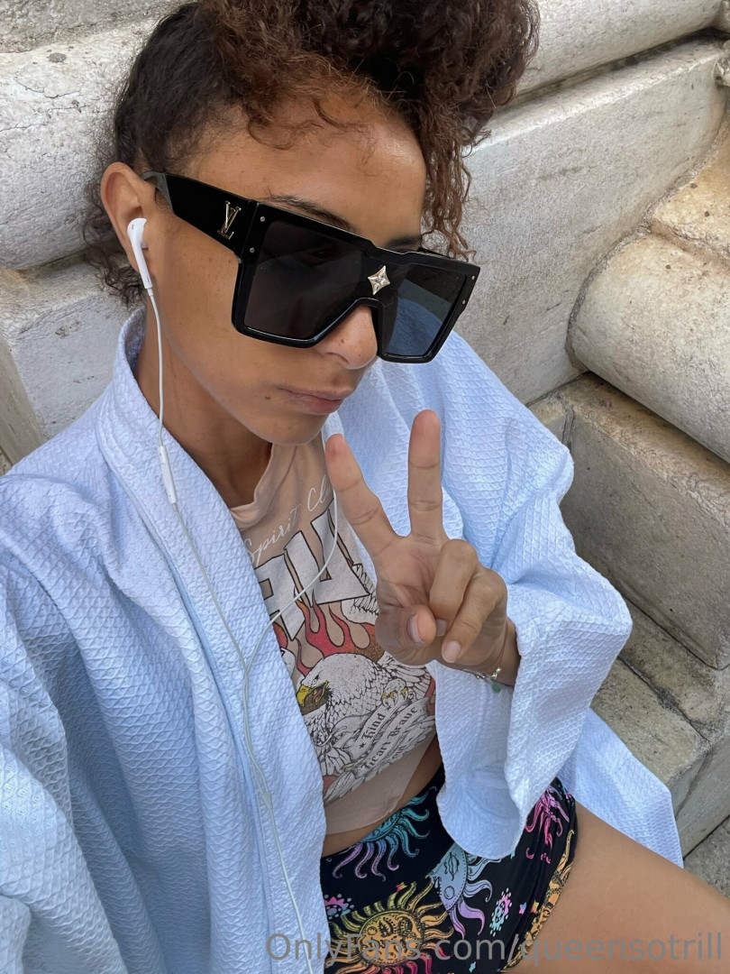 Photo by queensotrill published on July 28,2023 18:51:30 - BestThots