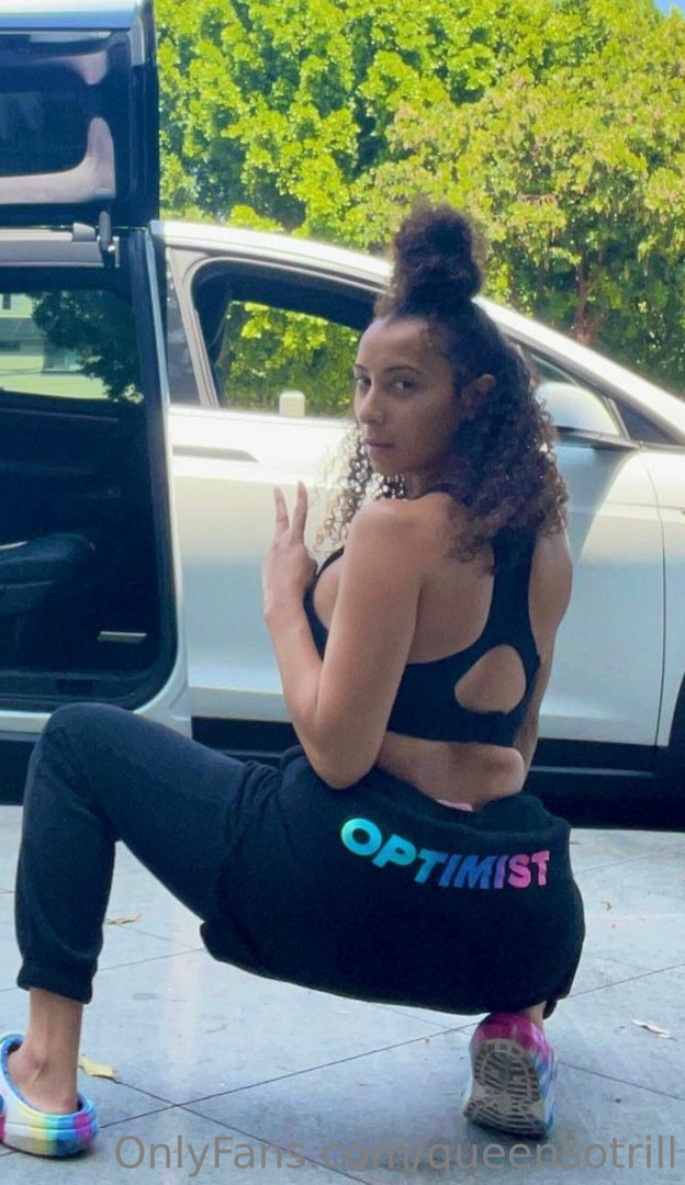 Photo by queensotrill published on July 28,2023 18:52:58 - BestThots