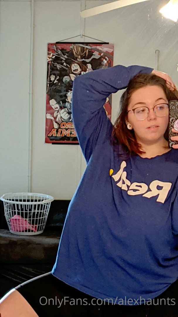 Photo by alexhaunts published on November 19,2023 20:58:11 - BestThots