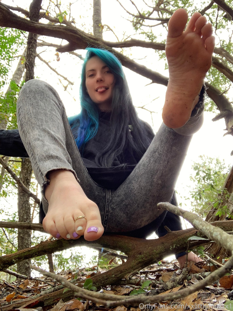 Photo by xxlittlefootxx1 published on July 24,2023 23:06:08 - BestThots