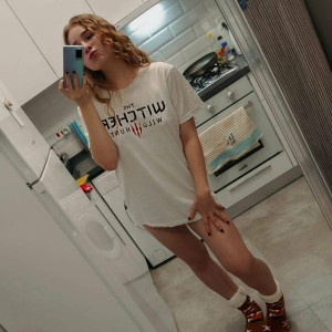 lilroxxxyfree #6463671