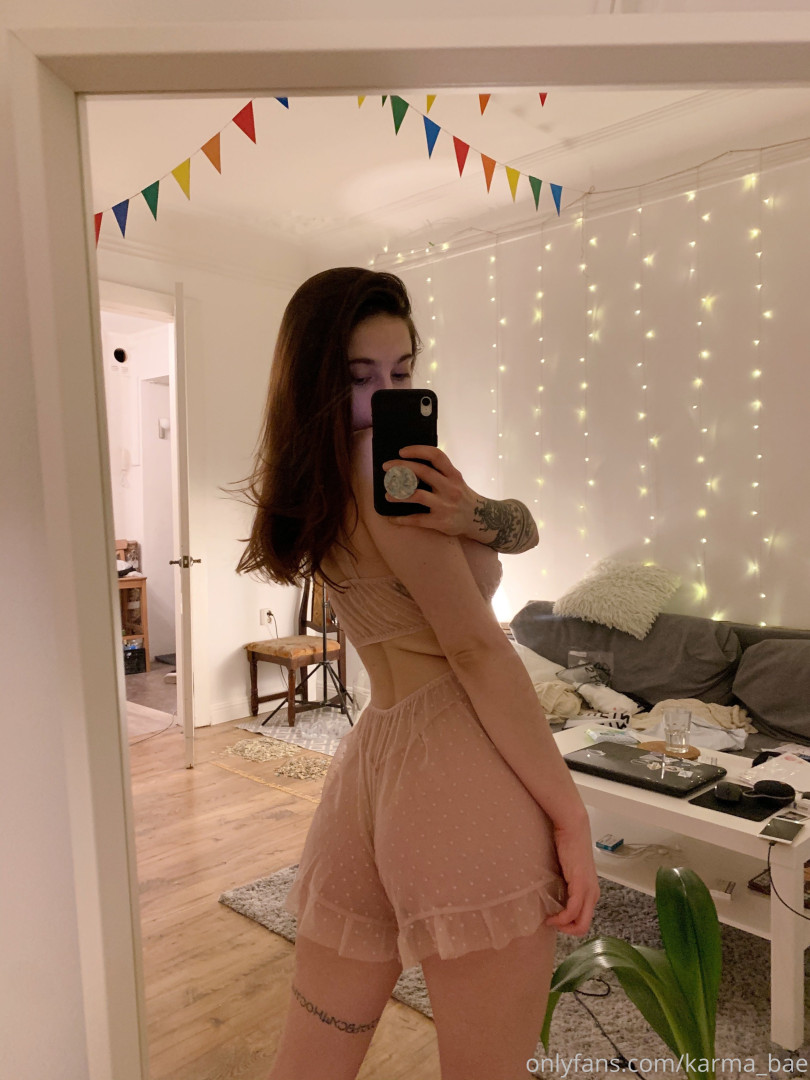 Photo by karma_bae published on October 17,2023 03:05:23 - BestThots