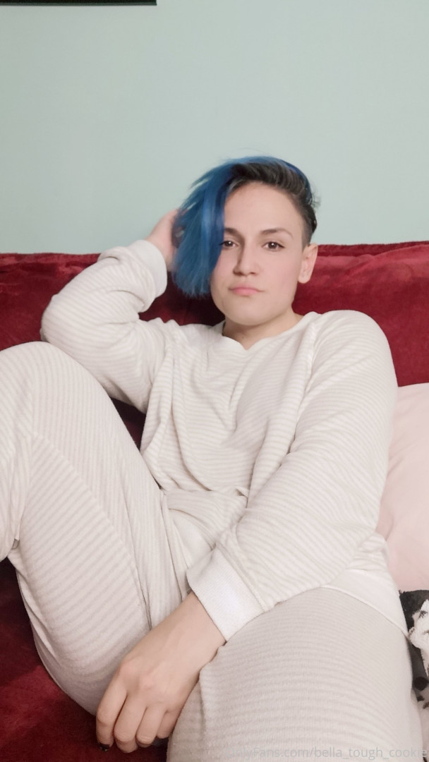 Photo by bella_tough_cookie published on December 11,2023 04:54:55 - BestThots