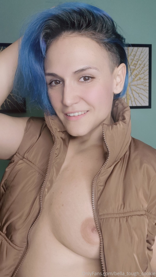 Photo by bella_tough_cookie published on December 11,2023 04:56:29 - BestThots