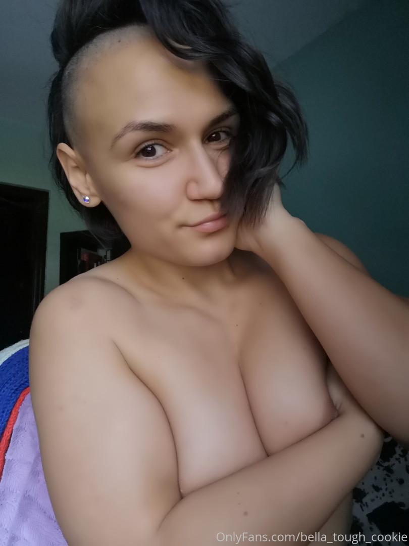 Photo by bella_tough_cookie published on December 11,2023 04:56:30 - BestThots