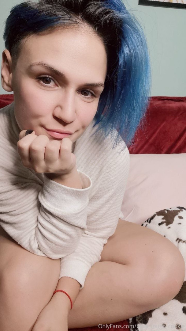 Photo by bella_tough_cookie published on December 11,2023 04:57:57 - BestThots