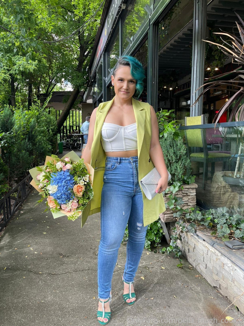 Photo by bella_tough_cookie published on December 11,2023 05:00:37 - BestThots