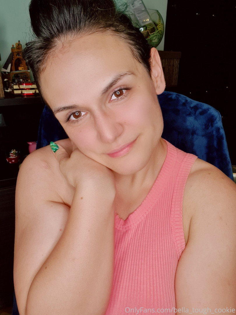 Photo by bella_tough_cookie published on December 11,2023 05:00:57 - BestThots