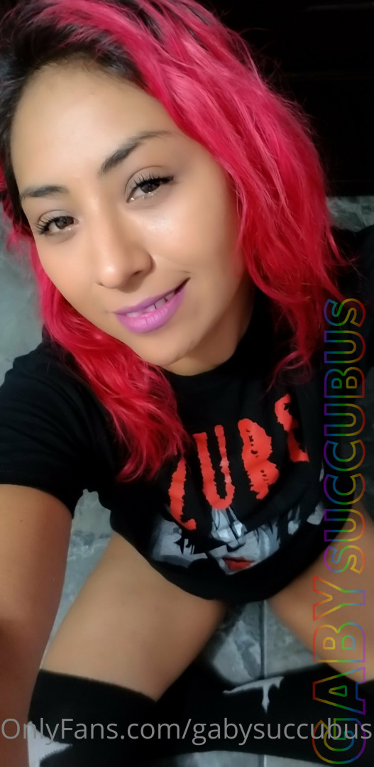 Photo by gabysuccubus published on January 14,2024 00:55:27 - BestThots