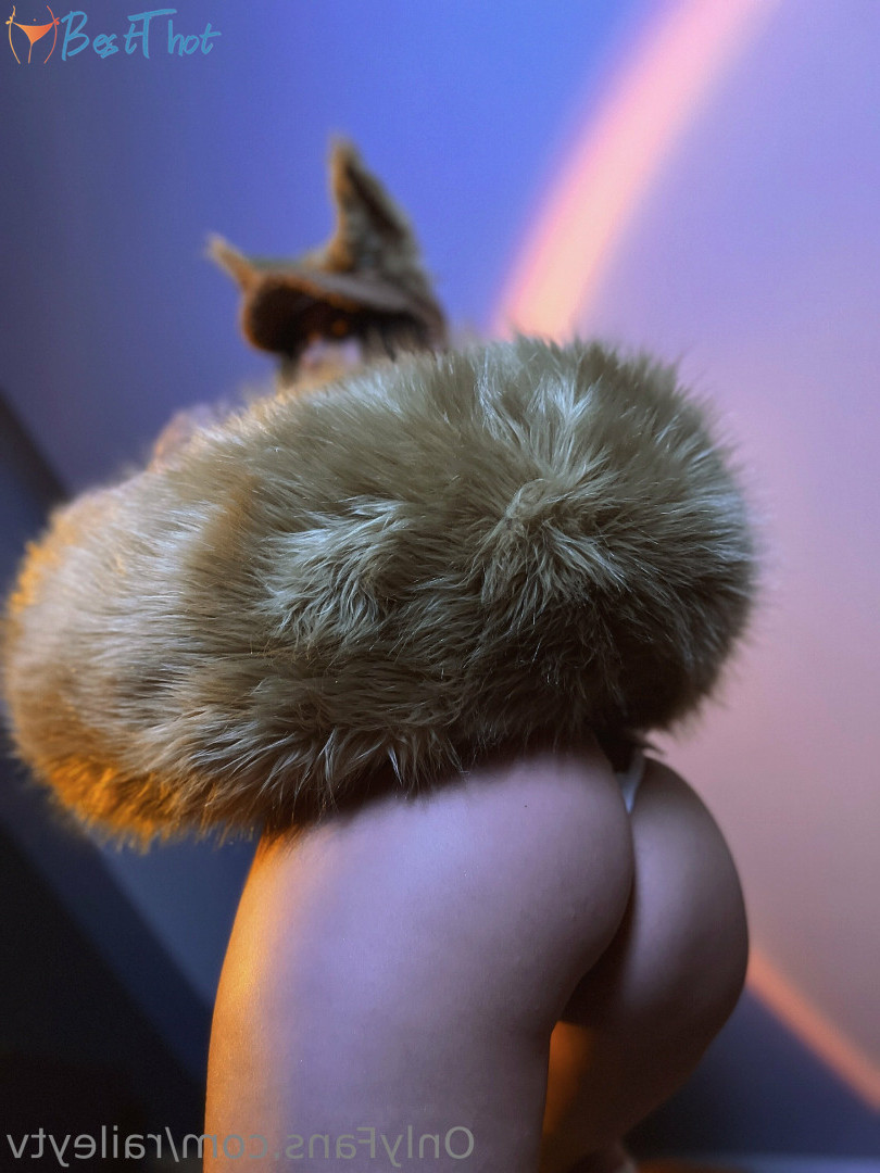 Photo by raileytv published on December 12,2024 10:02:13 - BestThots