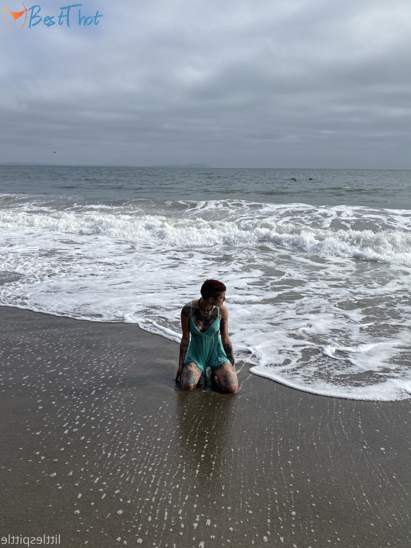 Photo by littlespittle published on December 25,2024 04:10:29 - BestThots