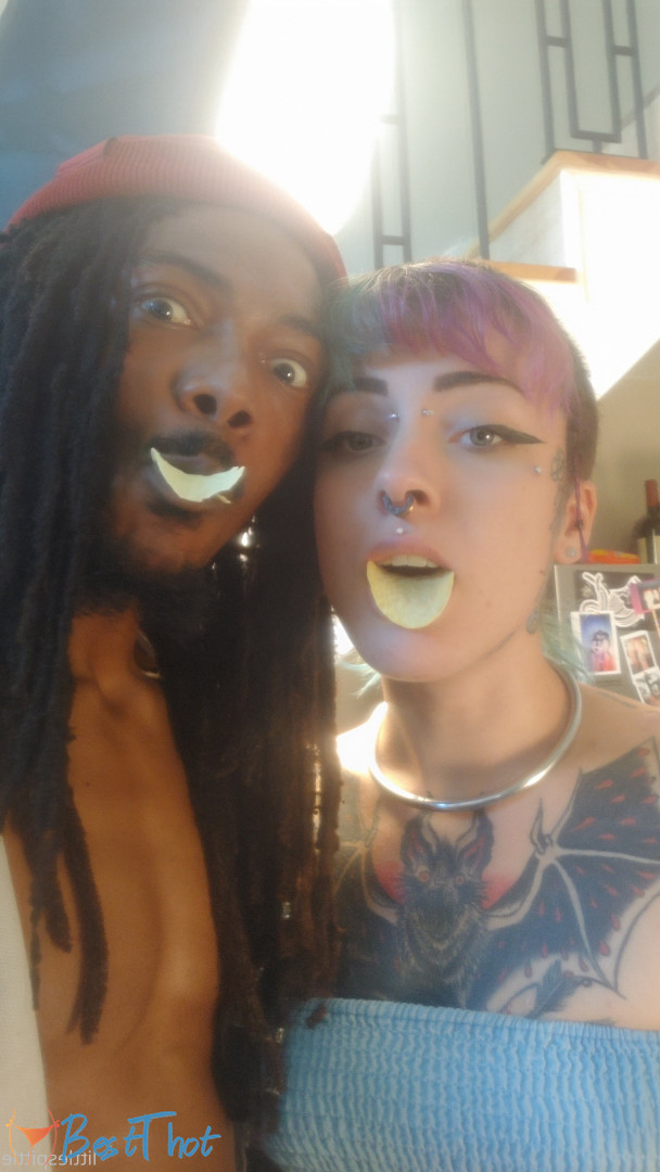 Photo by littlespittle published on December 25,2024 09:11:06 - BestThots