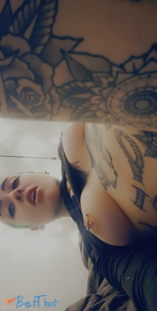 Photo by littlespittle published on December 25,2024 10:11:10 - BestThots